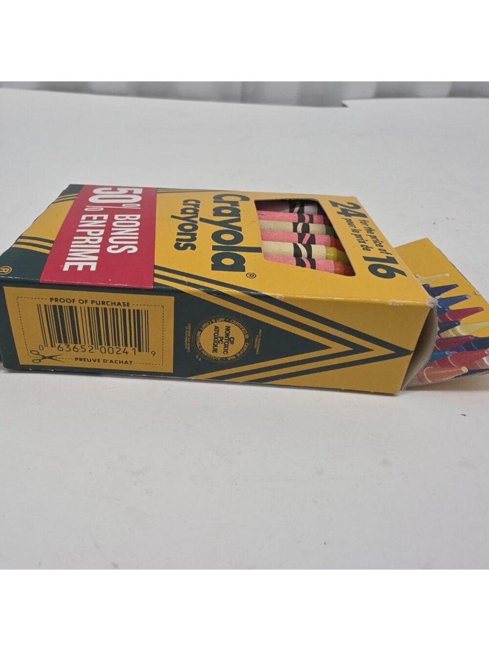 Vintage Crayola Crayons 24 Colours Box BS90 Made in Canada Non-Toxic Art - Picture 3 of 11